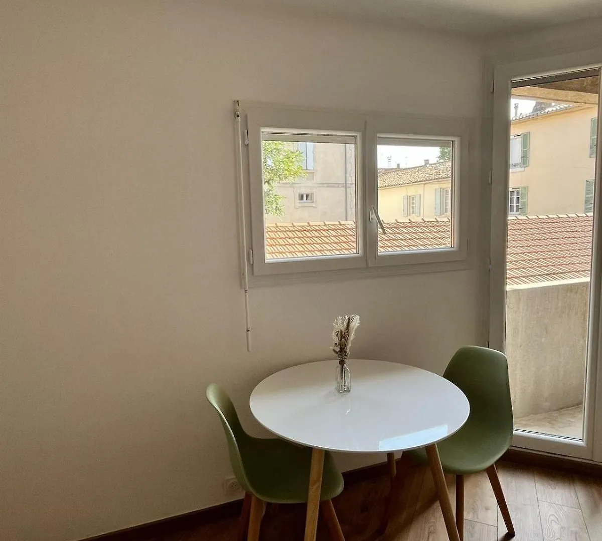 Avignon Erna Cosy Studio 0*,