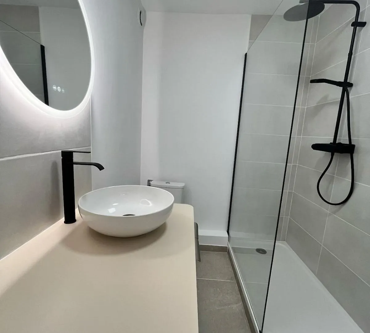 Avignon Erna Cosy Studio Apartment