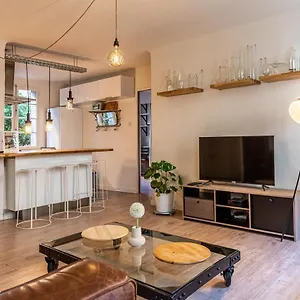 Appartement L'atelier Des Teinturiers-centre Ville-wifi-netflix, Avignon